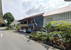Upper Serangoon Road (D19), Shop House #562098041